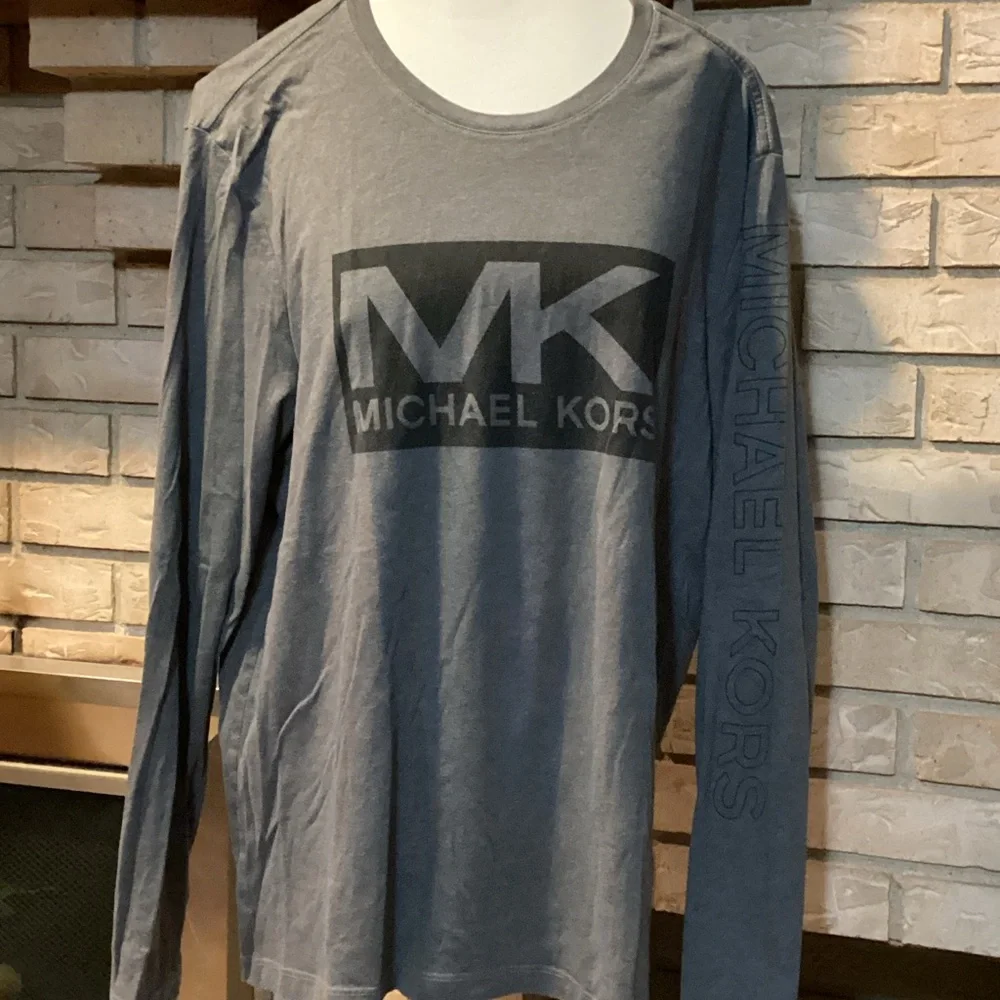 Michael Kors Charcoal Long Sleeve Tee - Picture 1 of 5